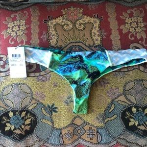 BNWT MAAJI Brazilian bikini bottoms